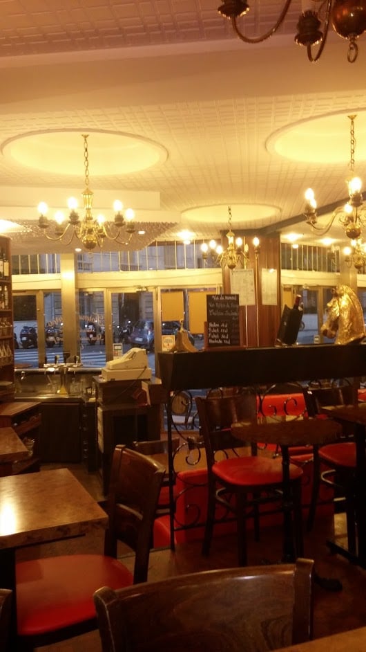 L'Étrier d'Or Tchin Tchin Bar 2